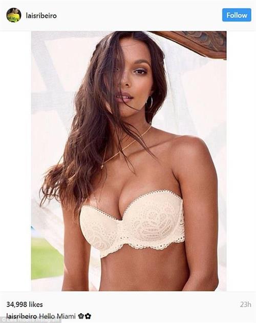 Lais Ribeiro in lingerie