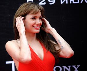 Angelina Jolie Salt premiere in Moscow July 25, 2010