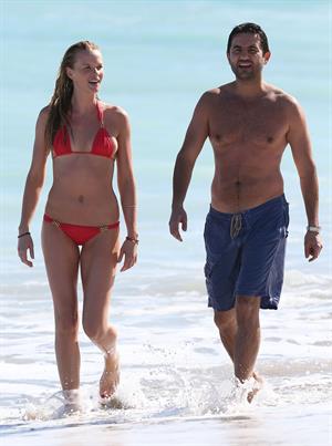 Anne Vyalitsyna bikini candids in Miami 11/22/12 