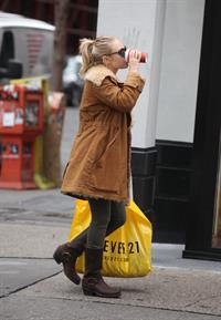 AnnaSophia Robb out shopping in New York City 12/21/12 