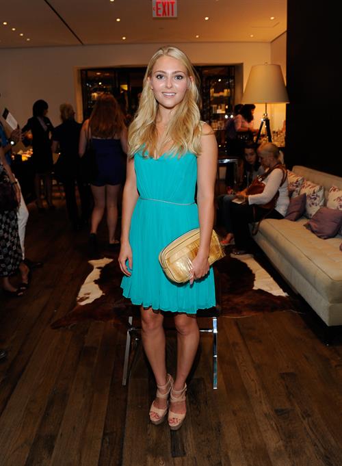 AnnaSophia Robb Fekkai Mademoiselle hosted By ASR 9/6/12 