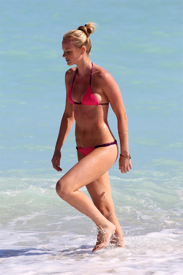 Anne Vyalitsyna bikini candids in Miami 11/23/12 