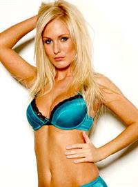 Amii Grove in lingerie