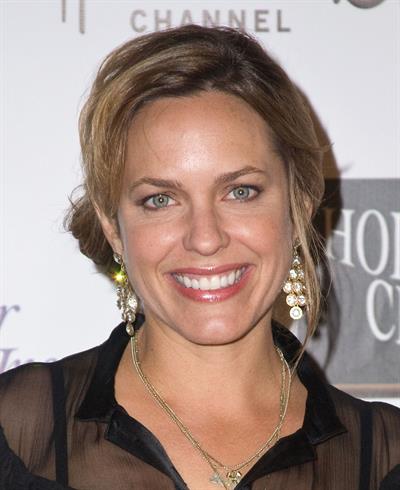 Arianne Zucker The 2012 Hollywood Christmas Parade (Nov 25, 2012) 