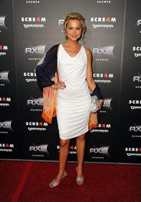 Arielle Kebbel attends the Scream 4 premiere at Grauman's Chinese Theatre in Hollywood on April 11, 2011 