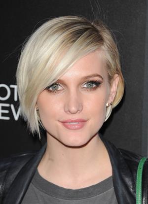 Ashlee Simpson Escape to Total Rewards Event in Hollywood Highland Center in Los Angeles on March 1, 2012