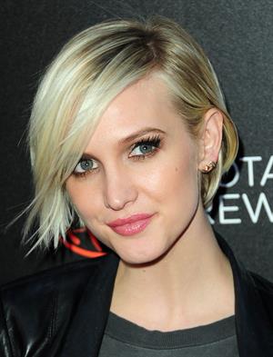Ashlee Simpson Escape to Total Rewards Event in Hollywood Highland Center in Los Angeles on March 1, 2012