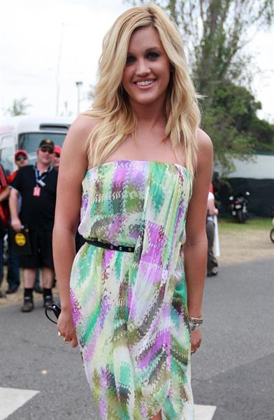 Ashley Roberts at Australian F1 Grand Prix on March 28, 2010 