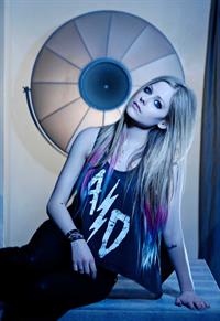 Avril Lavigne Abbey Dawn photoshoot 2012
