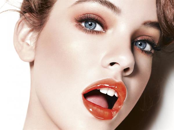 Barbara Palvin U L’Oréal Miss Candy campaign Spring 2012 
