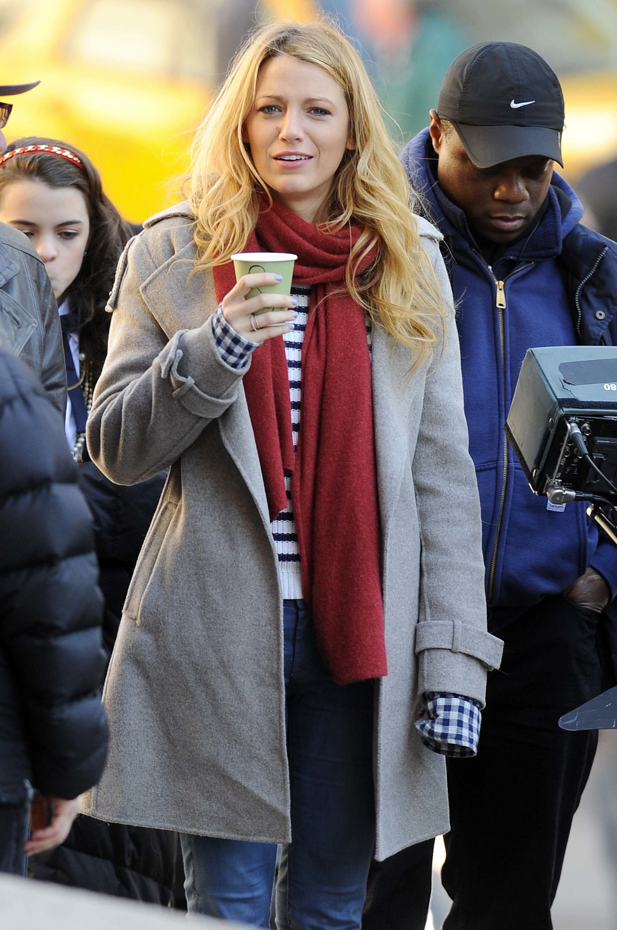 Blake Lively The Set of Gossip Girl in New York - October 11, 2012 