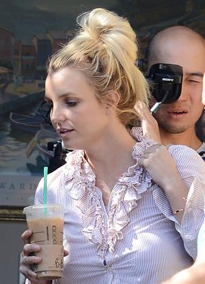 Britney Spears leaving dance studio in Sherman Oaks, on October 24, 2013