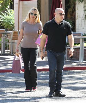 Britney Spears out shopping in Calabasas 10/23/12 