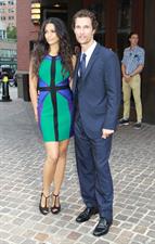 Camilla Alves pregnant in New York