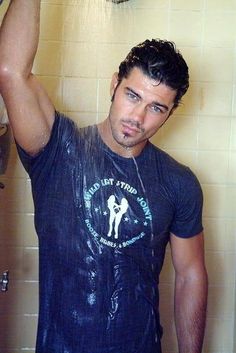 Ryan Paevey