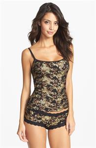 Mayra Suárez in lingerie