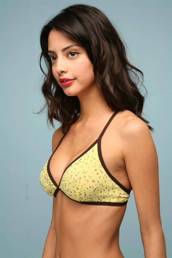 Mayra Suárez in a bikini