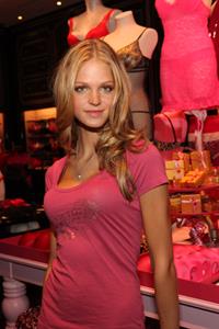 Erin Heatherton