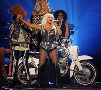 Christina Aguilera American Music Awards - Performance (November 18, 2012) 