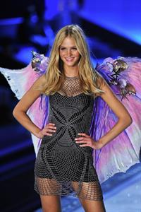 Erin Heatherton