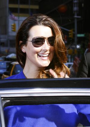 Cote De Pablo outside the Ed Sullivan Theater for Letterman on April 25, 2011 