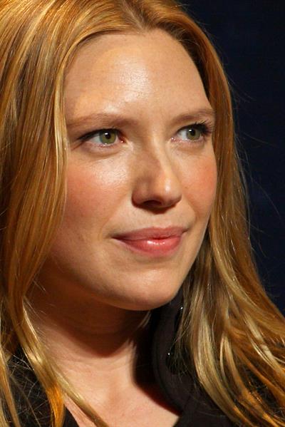 Anna Torv