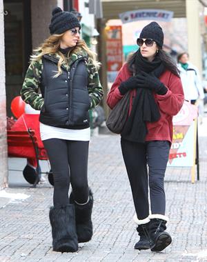 Daisy Fuentes Christmas shopping in Aspen 12/24/12 
