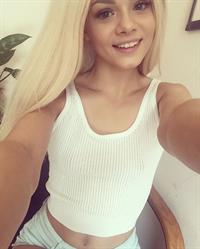 Elsa Jean taking a selfie