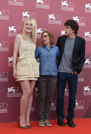 Dakota Fanning - Night Moves photocall VFF 8/31/13