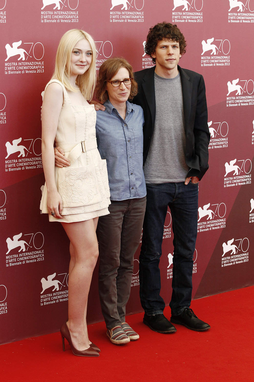 Dakota Fanning - Night Moves photocall VFF 8/31/13