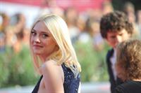 Dakota Fanning - Night Moves Premiere VFF 8/31/13