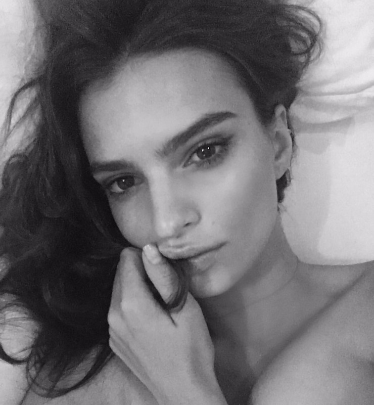 Emily Ratajkowski taking a selfie