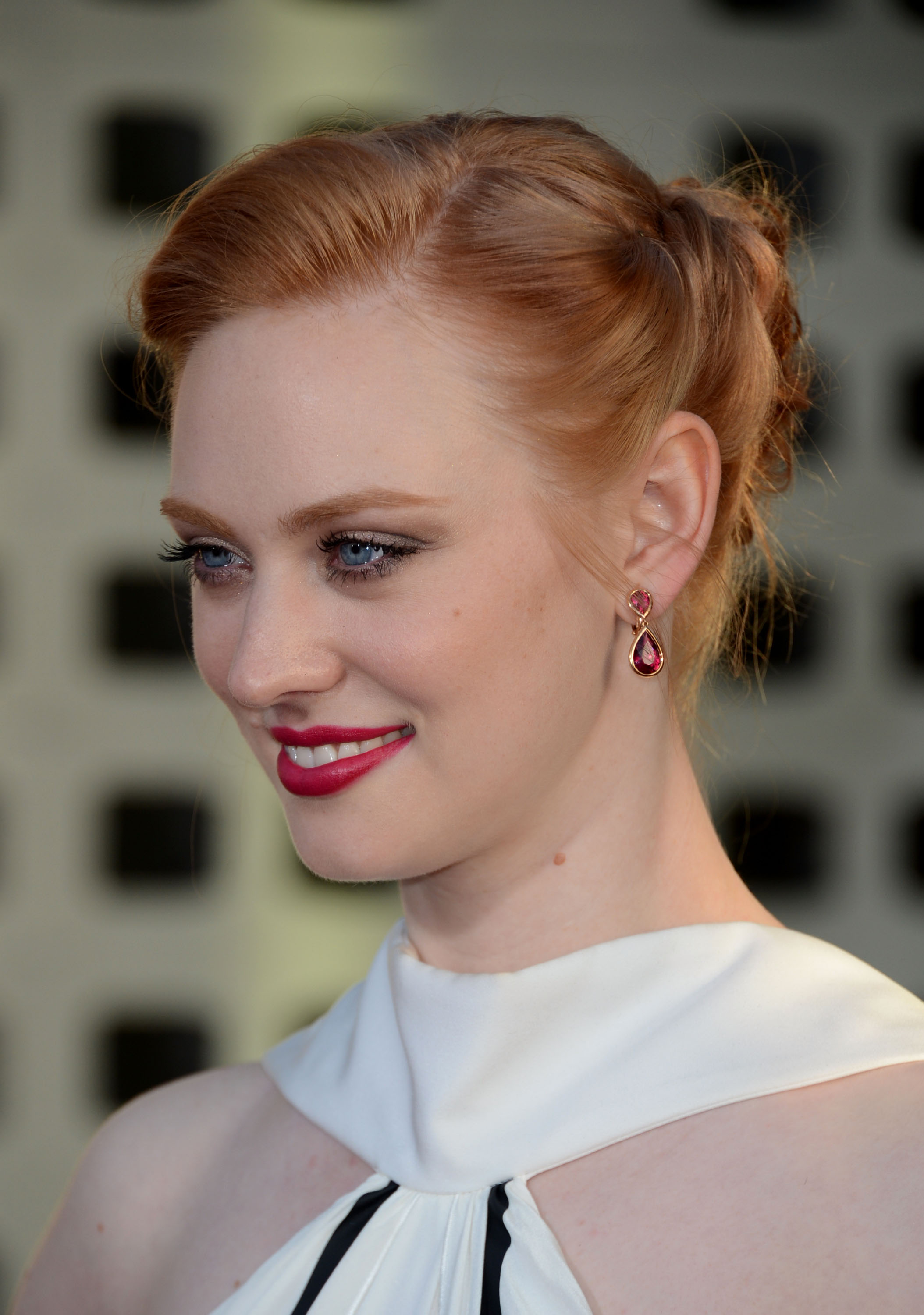 Deborah Ann Woll Pictures Deborah Ann Woll - True Blood Season 5 premiere in Los Angeles (May 30, 2012)