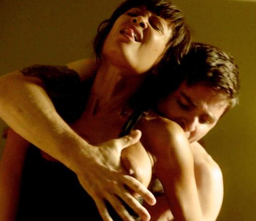 Thandie Newton - breasts