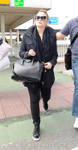 Demi Lovato - Leaves London Heathrow Airport in London (01.06.2013) 