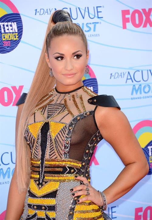 Demi Lovato - 2012 Teen Choice Awards in Universal City (July 22, 2012)