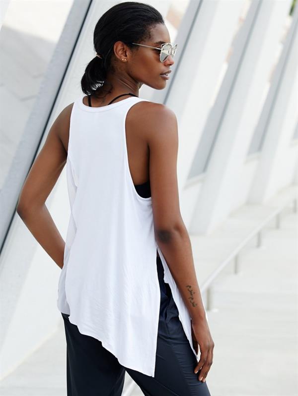Sharam Diniz