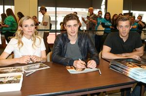 Diane Kruger Celebrate the Film Release of The Host at Barnes & Noble on March 15, 2013 