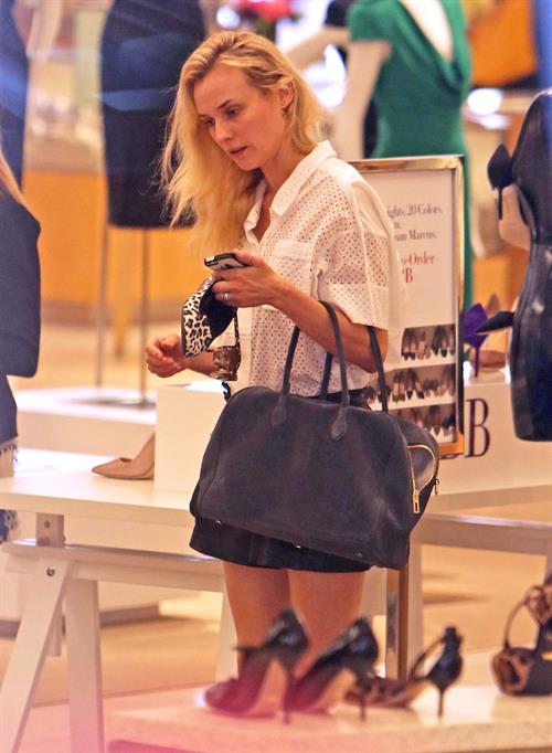 Diane Kruger Shopping for shoes in Beverly Hills on June 8, 2013