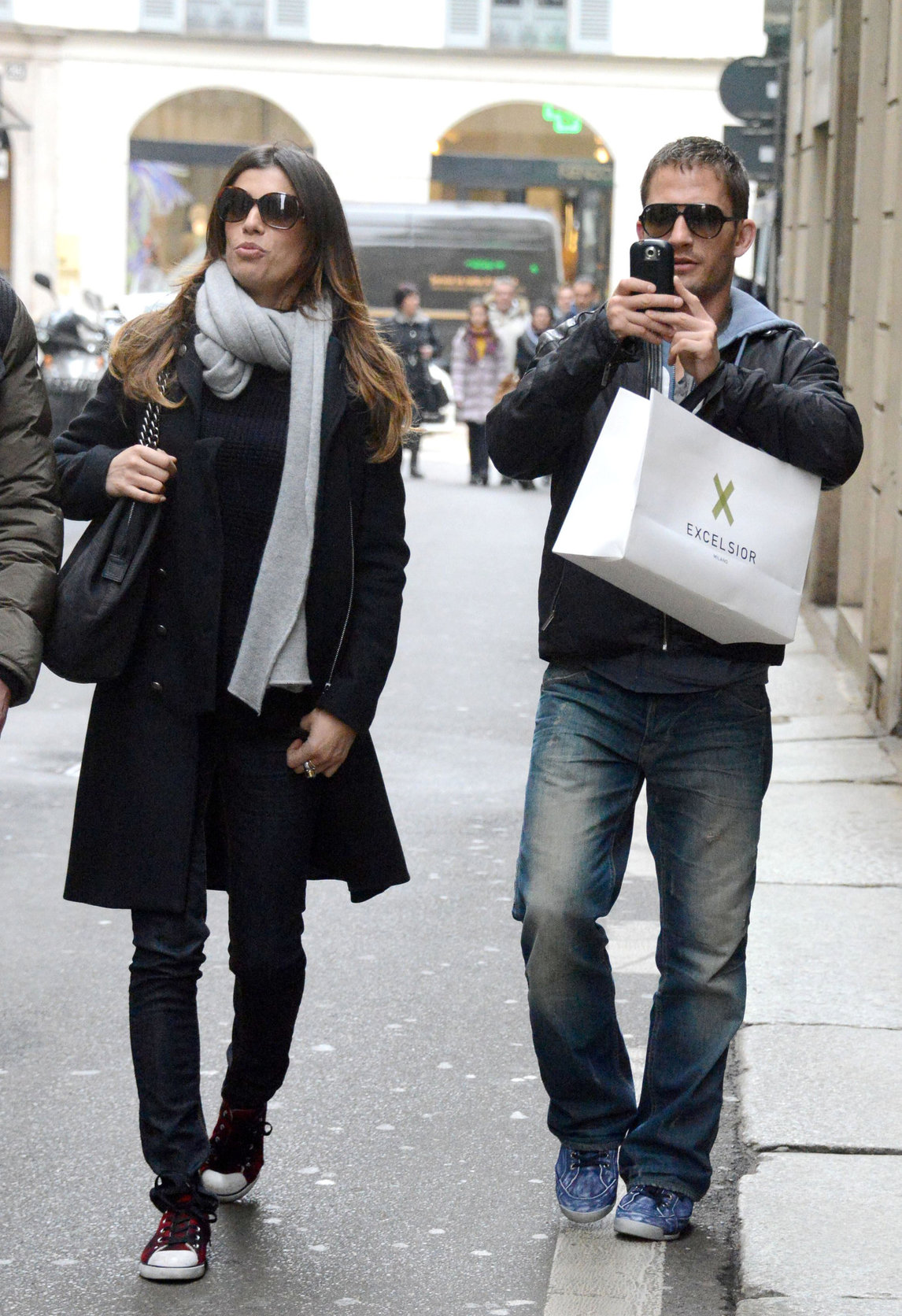 Elisabetta Canalis Pictures Elisabetta Canalis out and about in Milan (29.03.2013)