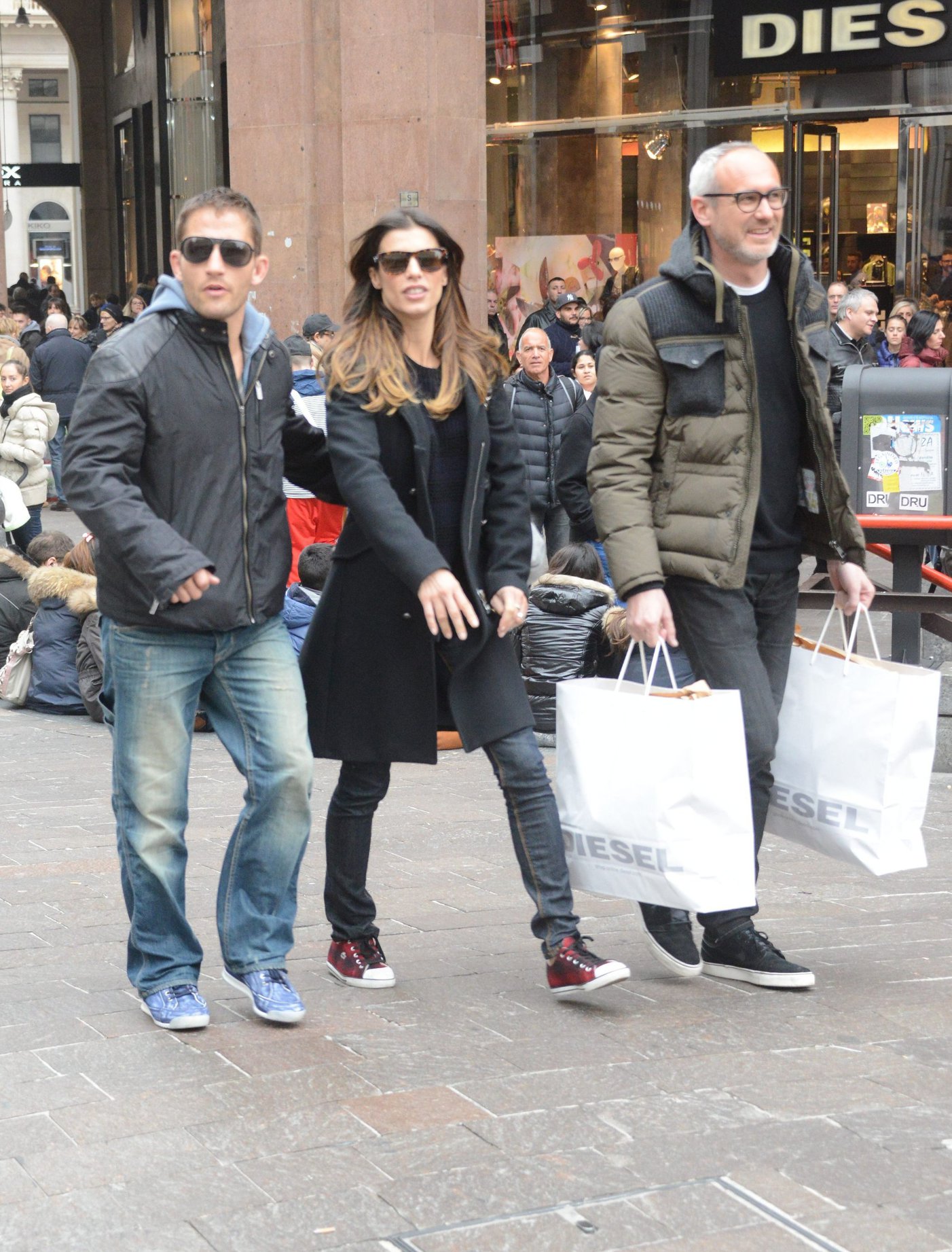 Elisabetta Canalis Pictures Elisabetta Canalis out and about in Milan (29.03.2013)
