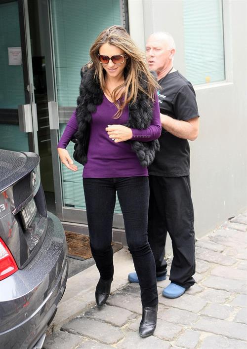 Elizabeth Hurley Visits a dentist in Melbourne - August 21, 2012