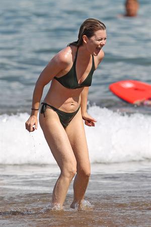 Ellen Pompeo - Wearing a sexy wet bikini on a beach in Maui (June 6, 2012)