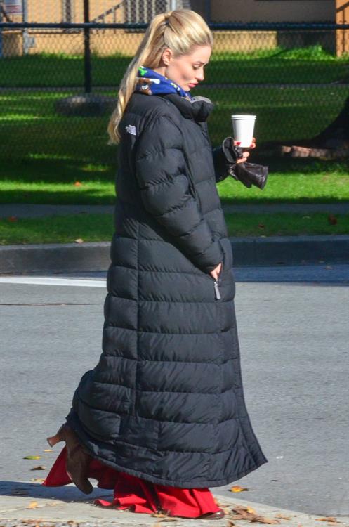 Emma Rigby “Once Upon a Time in Wonderland” set 10/18/13  