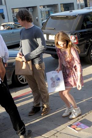 Emma Roberts - Steps out with boyfriend Evan Peters at Third Street in Los Angeles (28.05.2013) 