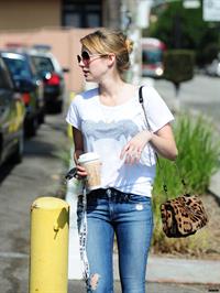 Emma Roberts Tight Jeans The Griddle Cafe And Rite Aid LA (10/09/12) 