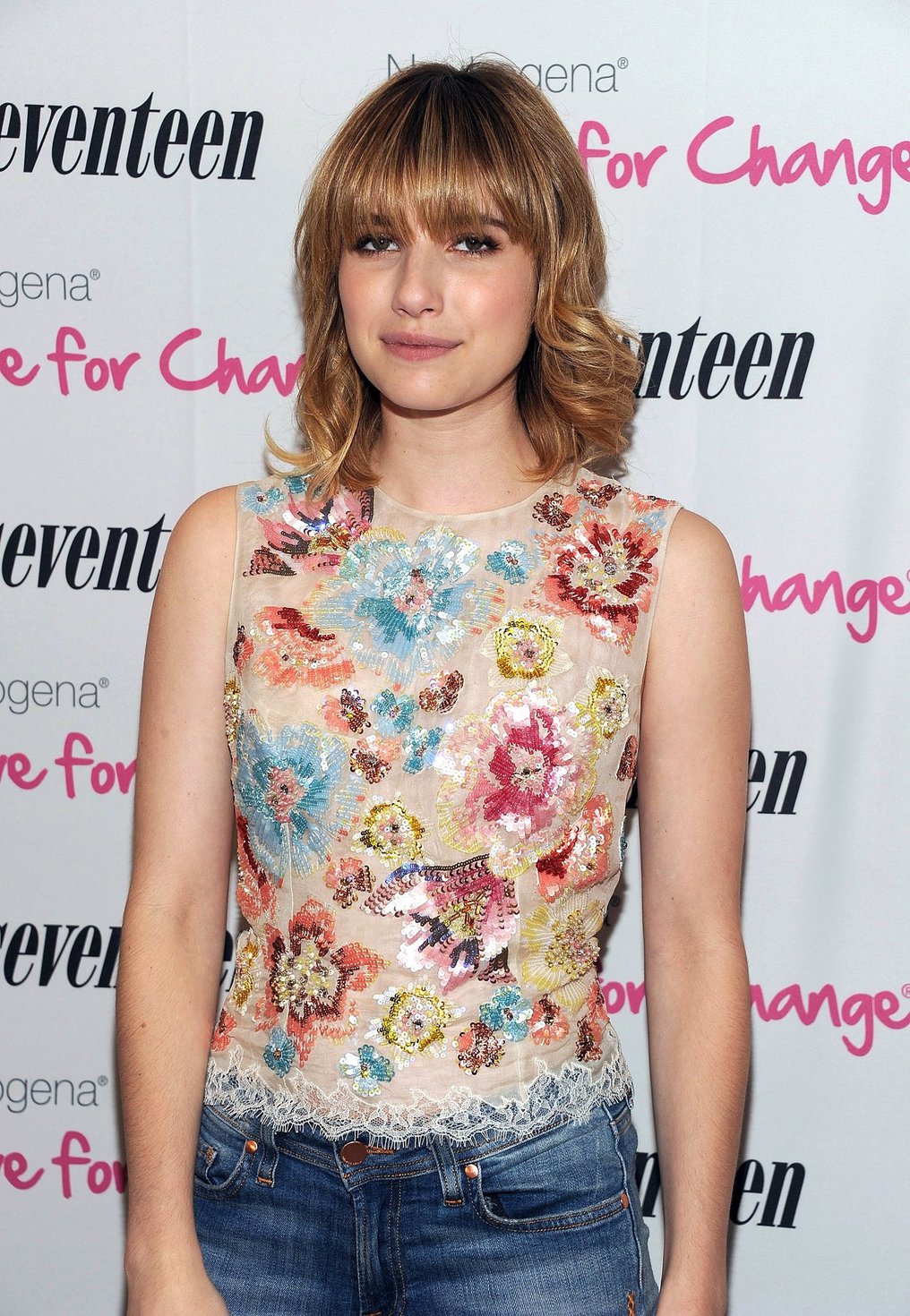 Emma Roberts Pictures Emma Roberts - 2nd Annual Seventeen Magazine  Pretty Amazing  Finalists Luncheon in New York City (June 18, 2012)