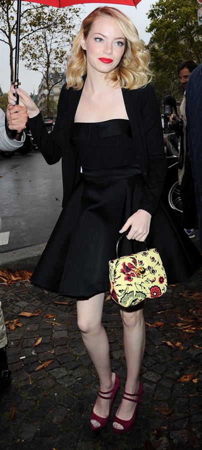 Emma Stone attends the Miu Miu show in Paris - October 3, 2012 