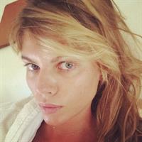 Maryna Linchuk taking a selfie