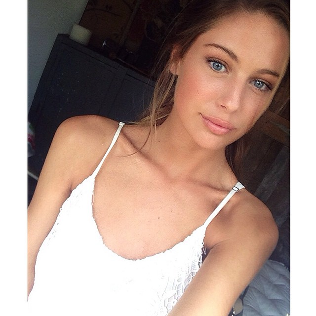 Mathilde Gøhler Selfie Pictures Mathilde Gøhler taking a selfie